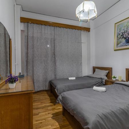 Studio Melange In Loutraki Dt Esterno foto